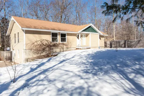 102 Waumbeck Road Wolfeboro NH 03894