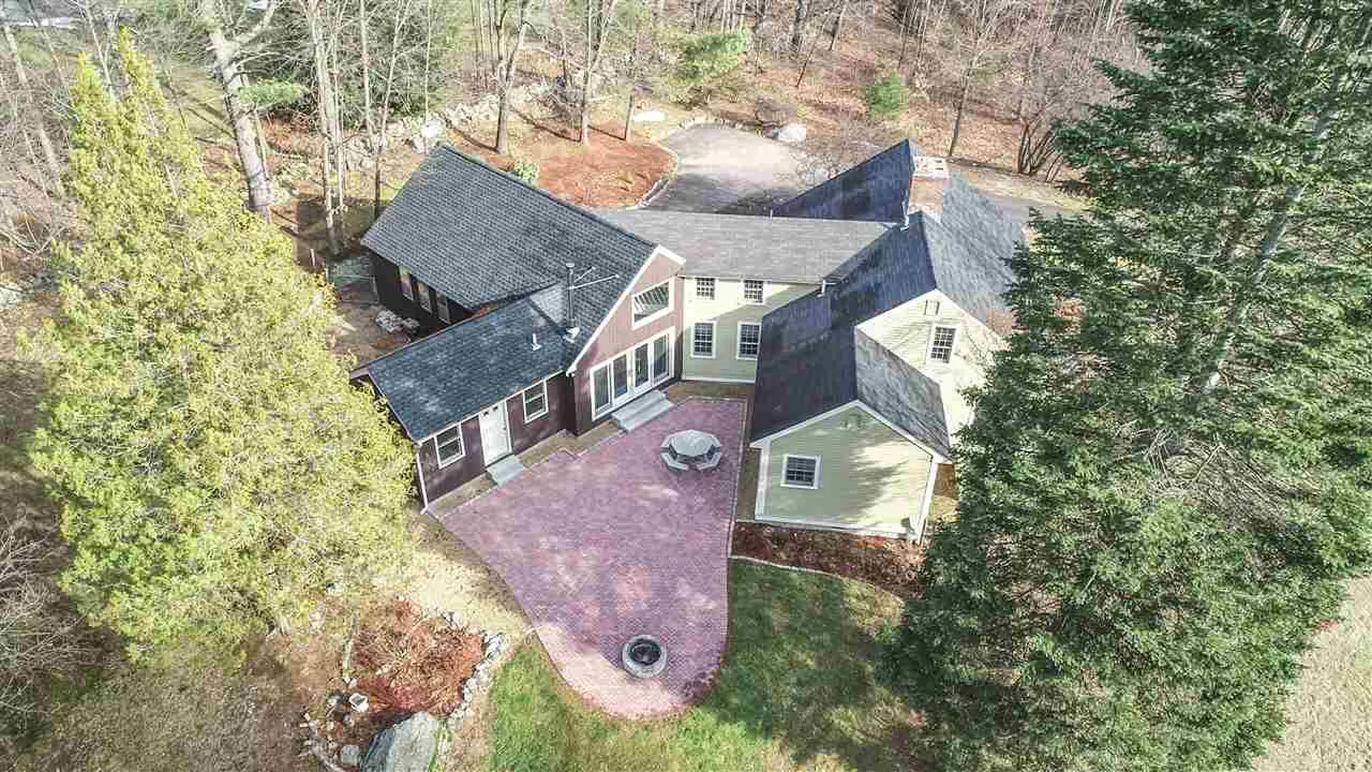 84 Amherst Street Amherst NH 03031