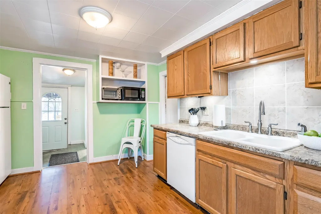 119 Lower Welden Street St. Albans City VT 05478