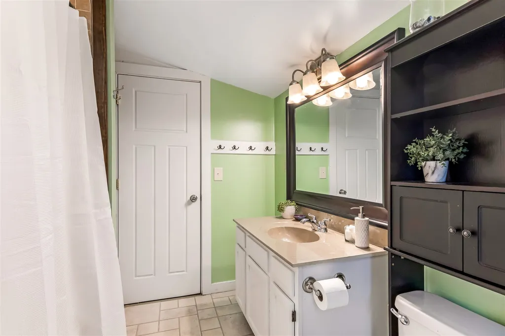 119 Lower Welden Street St. Albans City VT 05478