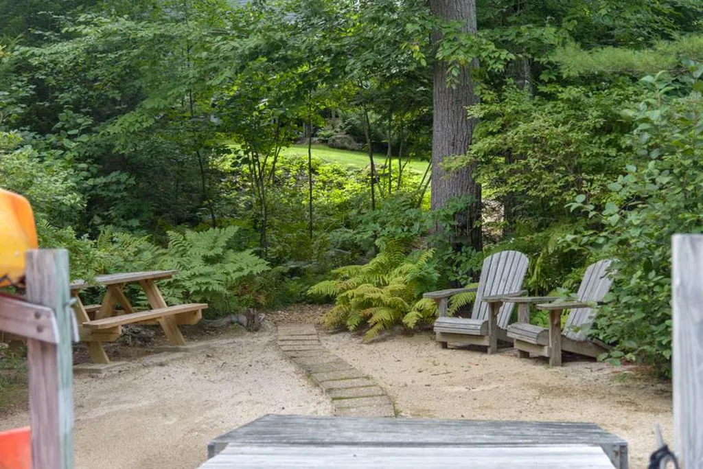 20 Pipers Point Lane Alton NH 03809