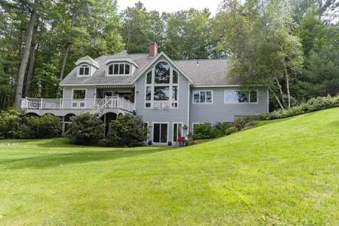 20 Pipers Point Lane Alton NH 03809