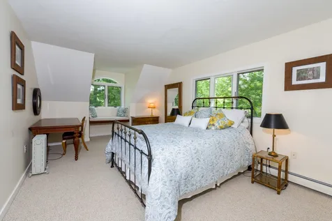 20 Pipers Point Lane Alton NH 03809