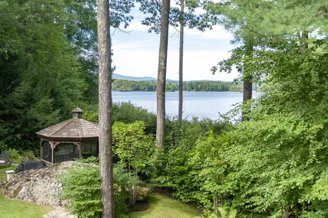 20 Pipers Point Lane Alton NH 03809