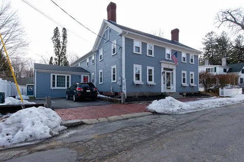 16 Summer Street Dover NH 03820