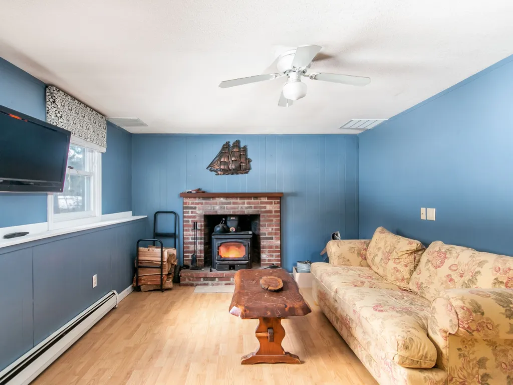26 Candlestick Lane Barrington NH 03825