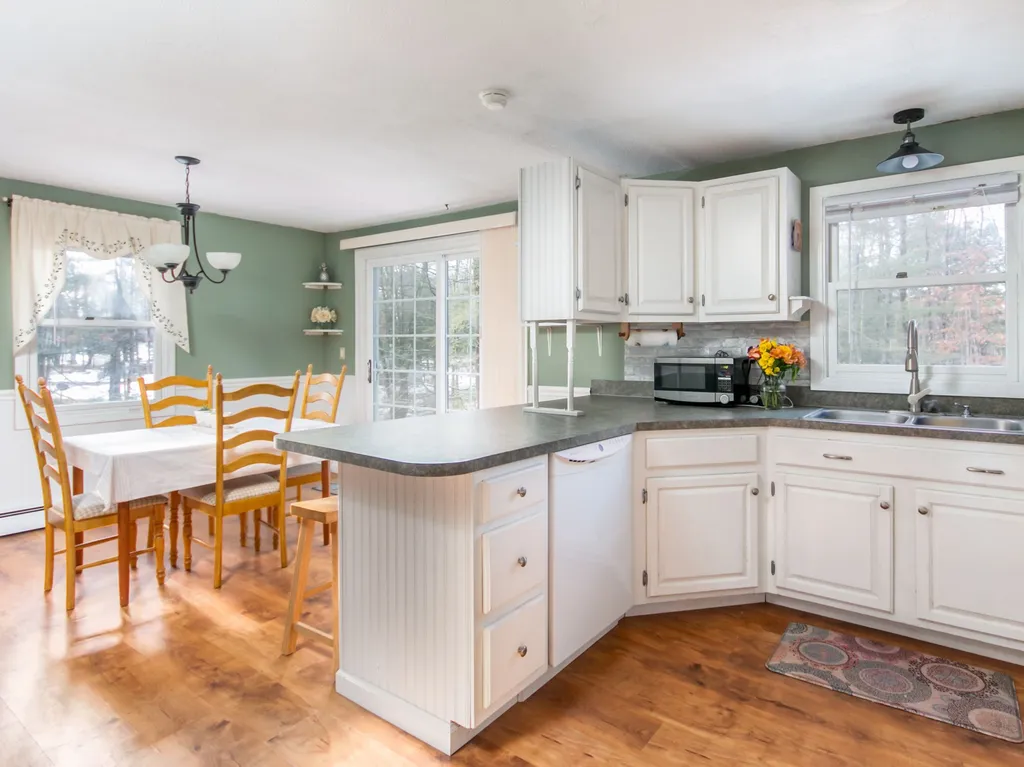 26 Candlestick Lane Barrington NH 03825