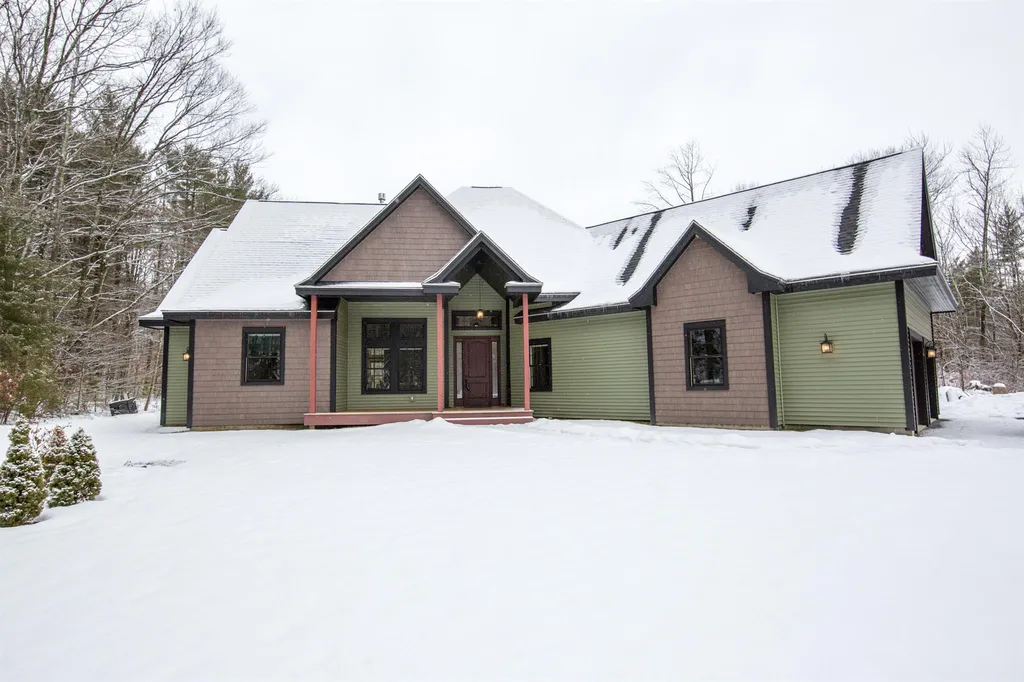 171 Lost Nation Road Essex VT 05452