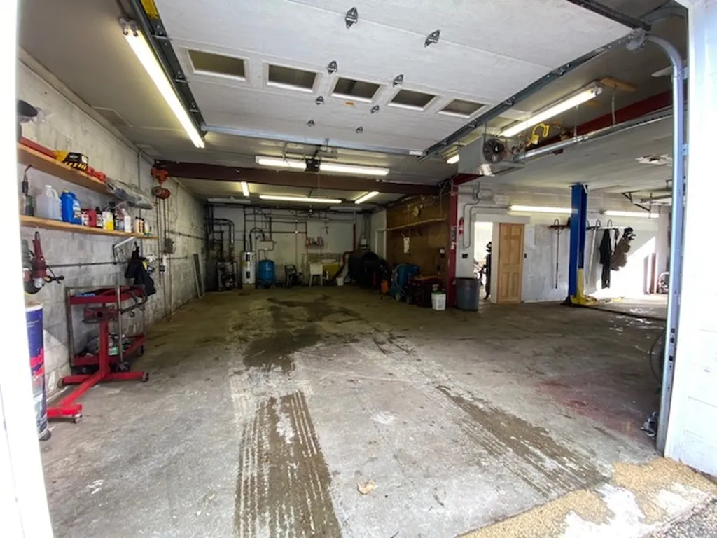 71 Province Road Belmont NH 03220