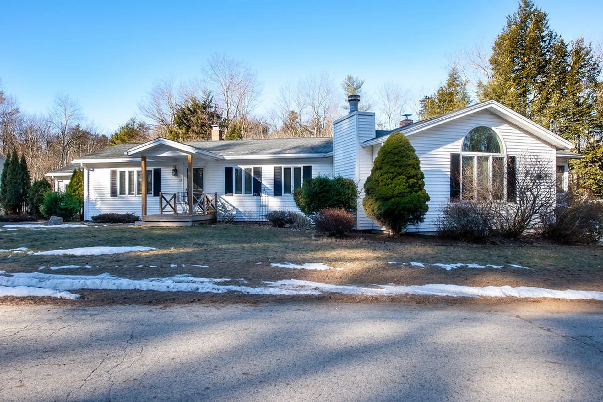 18 Country Pond Road Kingston NH 03848