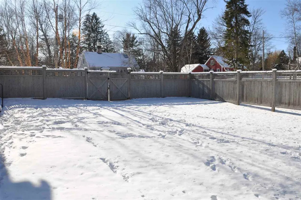 32 Morningside Drive Middlebury VT 05753