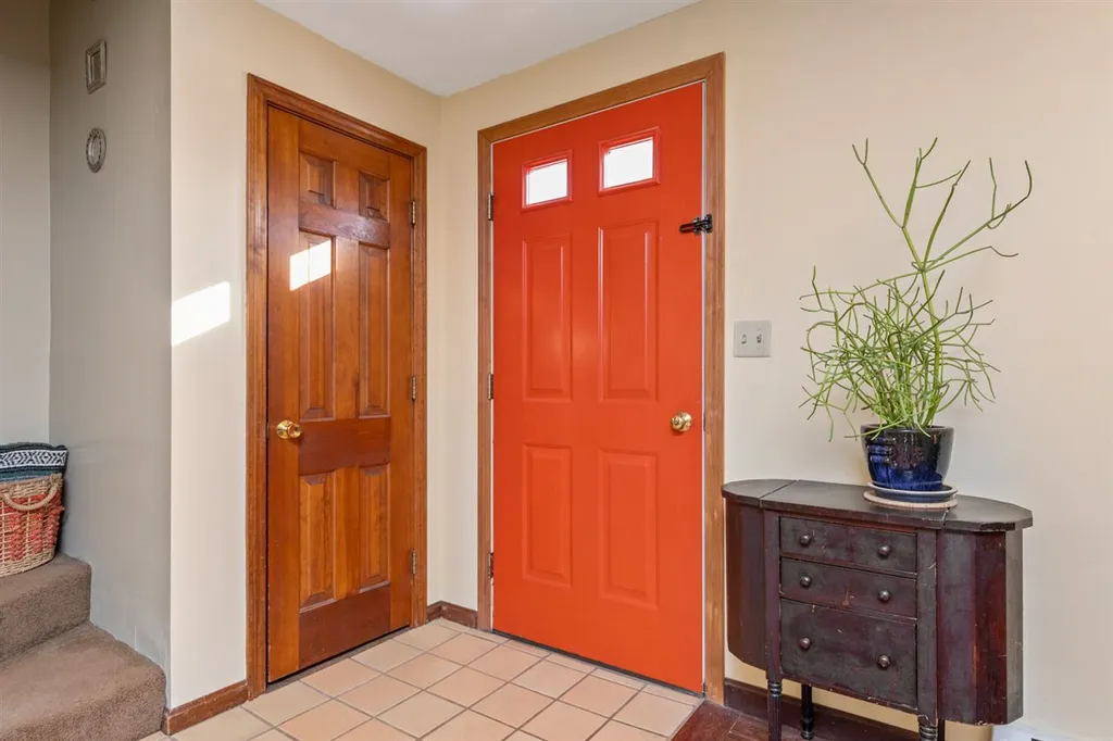 55 South Road North Hampton NH 03862
