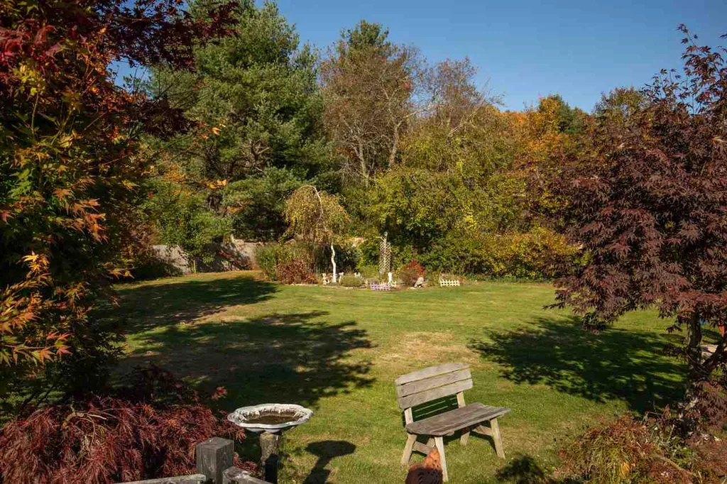 55 South Road North Hampton NH 03862
