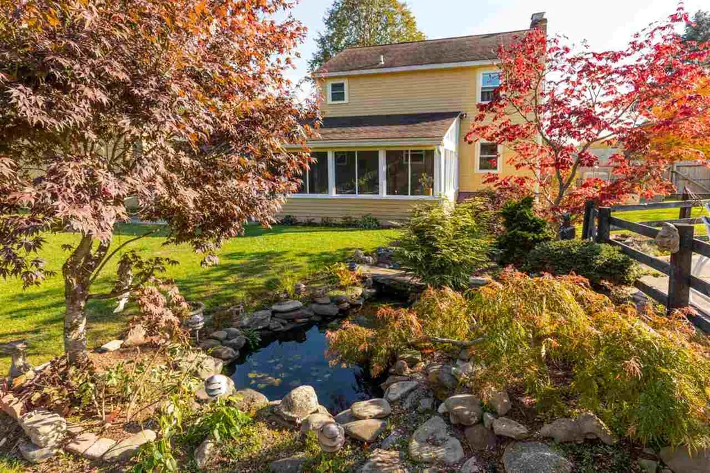 55 South Road North Hampton NH 03862