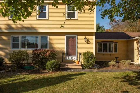 55 South Road North Hampton NH 03862