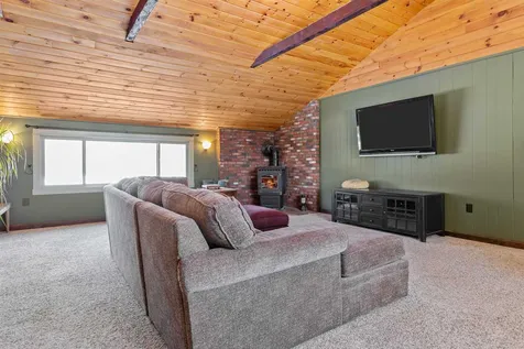 55 South Road North Hampton NH 03862