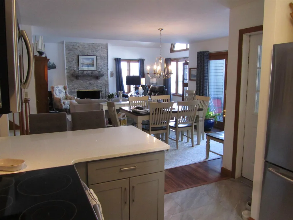 15 Eagle Ridge Road Center Harbor NH 03226
