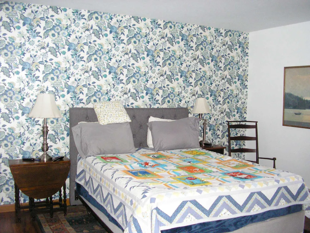 15 Eagle Ridge Road Center Harbor NH 03226