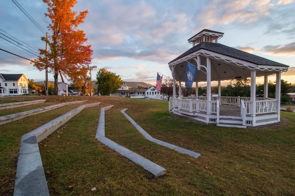 15 Eagle Ridge Road Center Harbor NH 03226