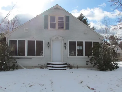 220 Maple Avenue Claremont NH 03743