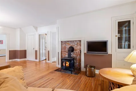 21 Mountain Avenue Woodstock VT 05091