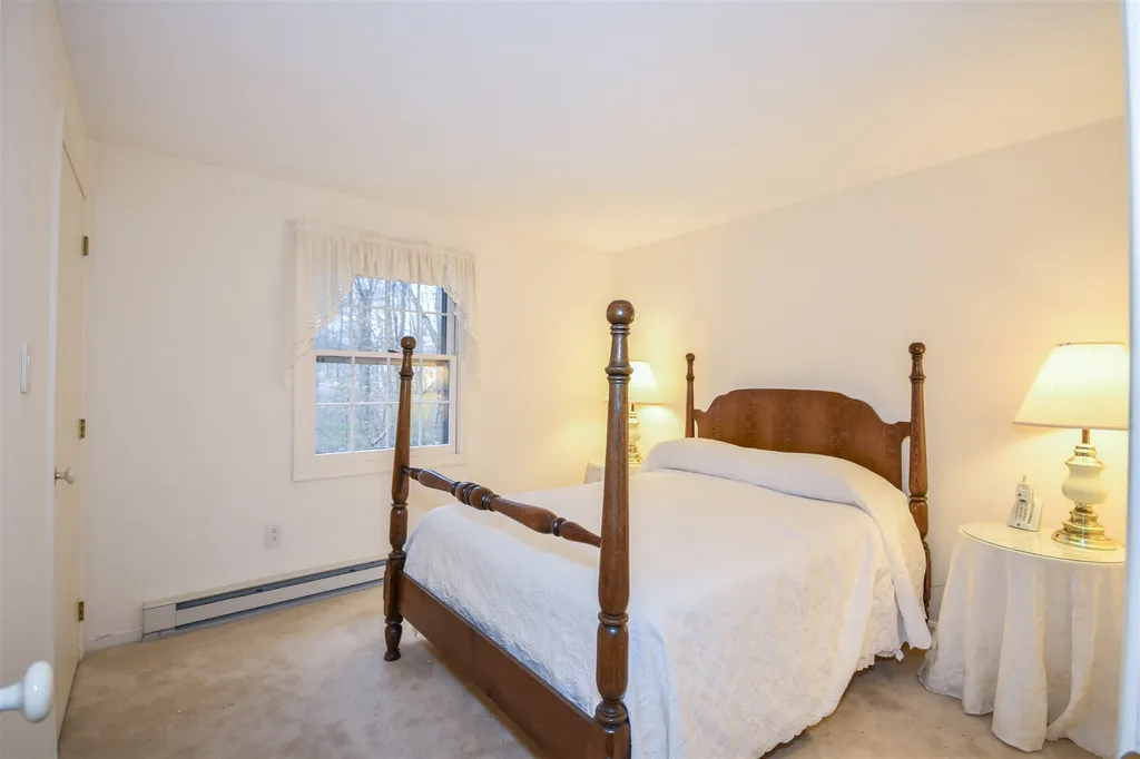 16 Griffiths Drive Durham NH 03824
