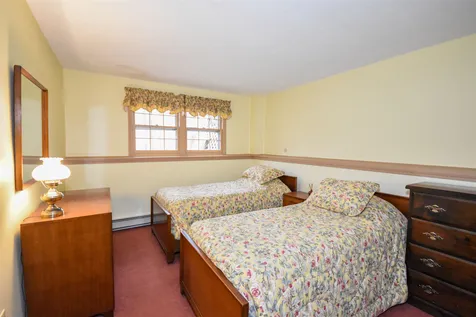 16 Griffiths Drive Durham NH 03824