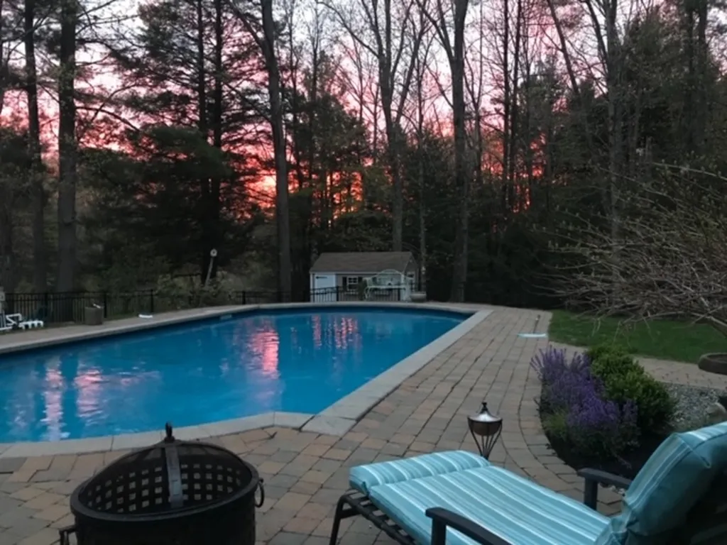 49 Quaker Lane Dover NH 03820