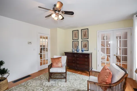 49 Quaker Lane Dover NH 03820