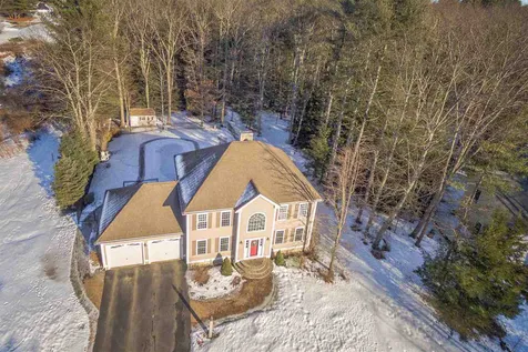 49 Quaker Lane Dover NH 03820