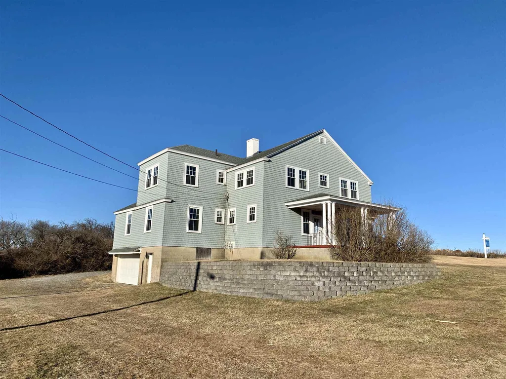 90 Ocean Boulevard North Hampton NH 03862