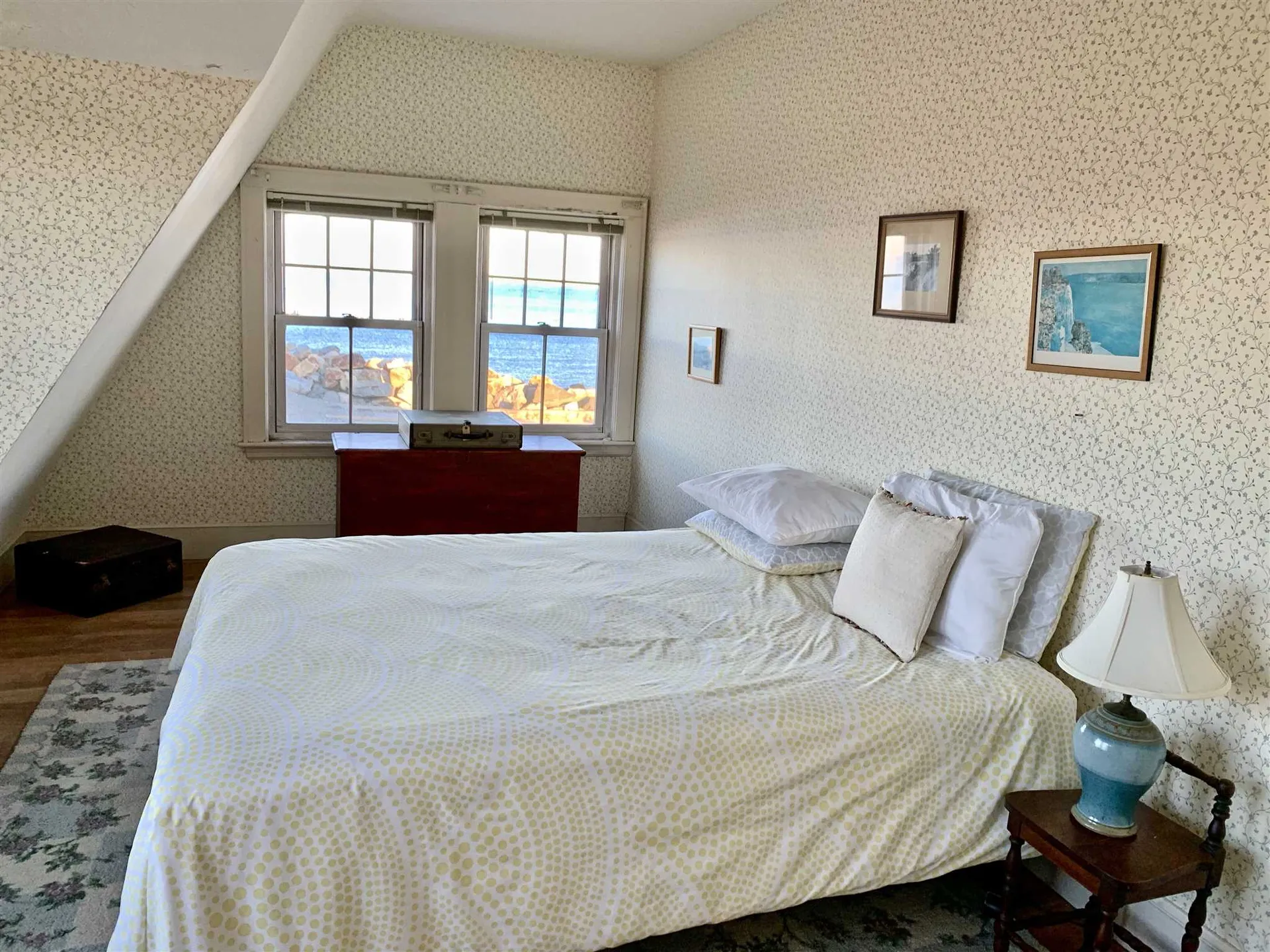 90 Ocean Boulevard North Hampton NH 03862
