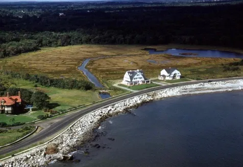 90 Ocean Boulevard North Hampton NH 03862