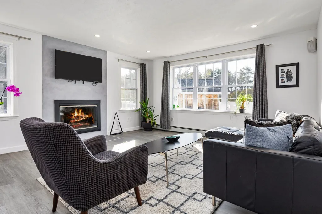 3 Clay Lane Lee NH 03861