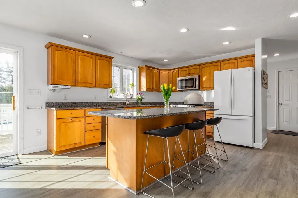 3 Clay Lane Lee NH 03861