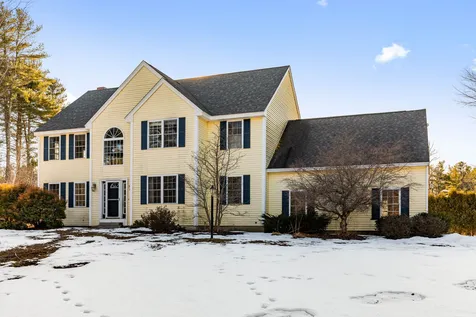 3 Clay Lane Lee NH 03861