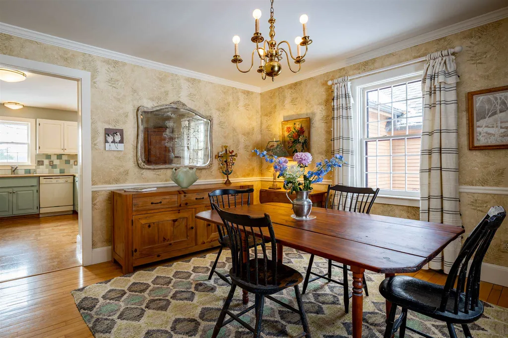 962 Bean Road Charlotte VT 05445