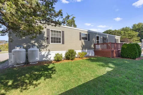 29 Desfosses Avenue Portsmouth NH 03801