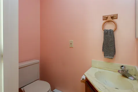10 Hayes Avenue South Burlington VT 05403