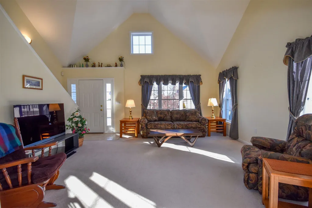 51 Augusta Way Dover NH 03820