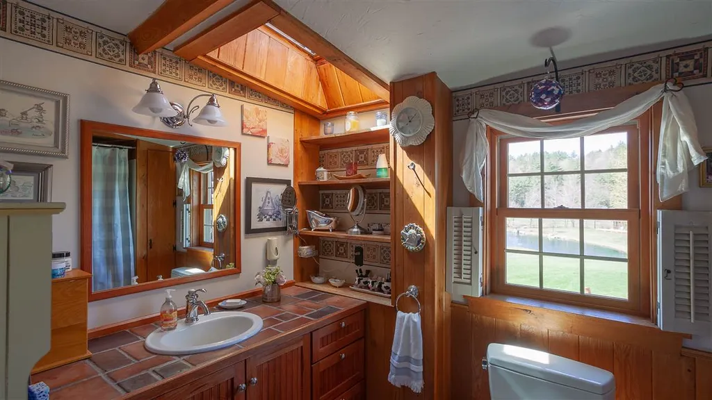 406 Spofford Road Westmoreland NH 03467