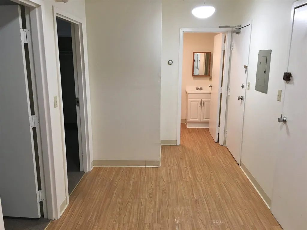 64 Merrimack Street Manchester NH 03101