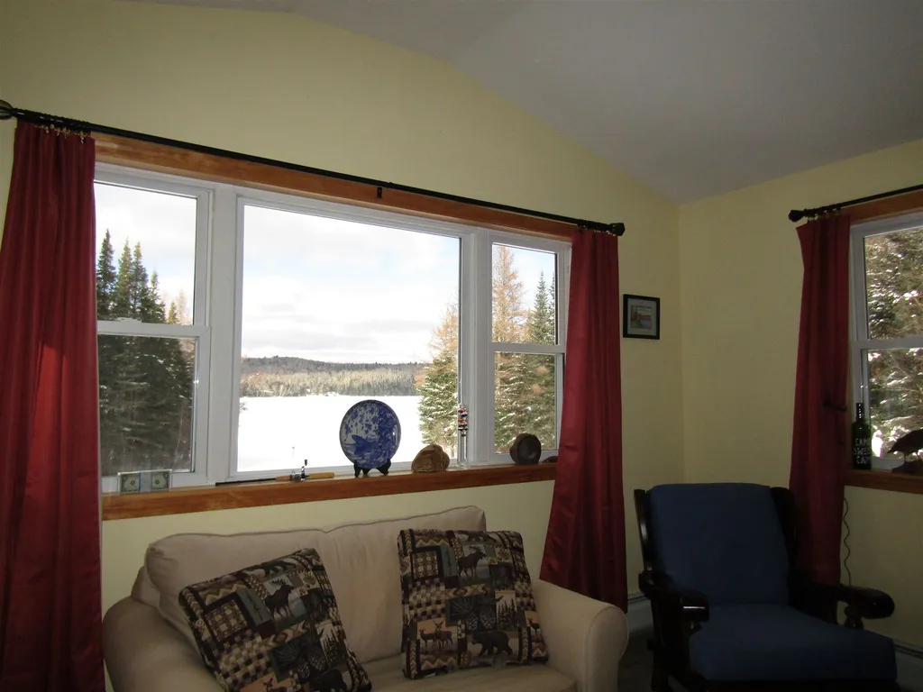 31 Woodcock Drive Pittsburg NH 03592
