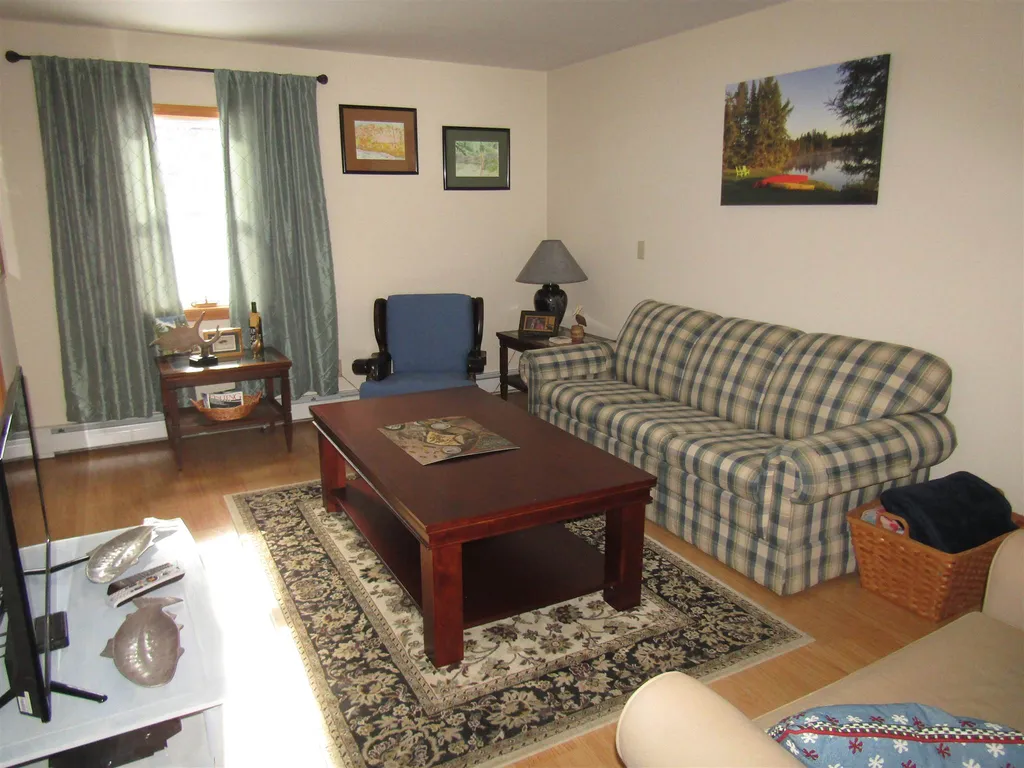 31 Woodcock Drive Pittsburg NH 03592