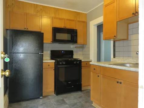 223 Main, Apt#2 Street Salem NH 03079