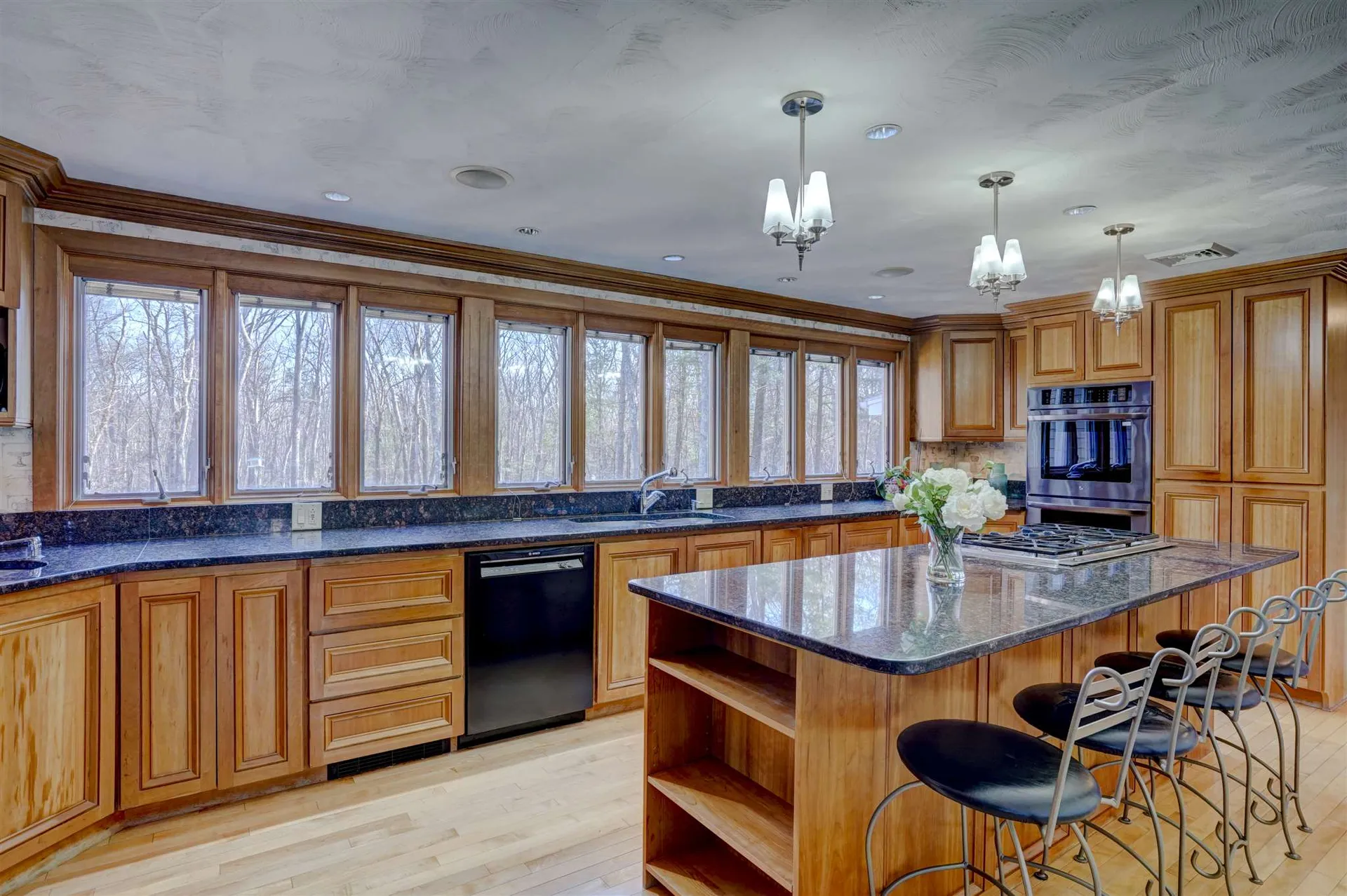 21 Richman Road Hudson NH 03051