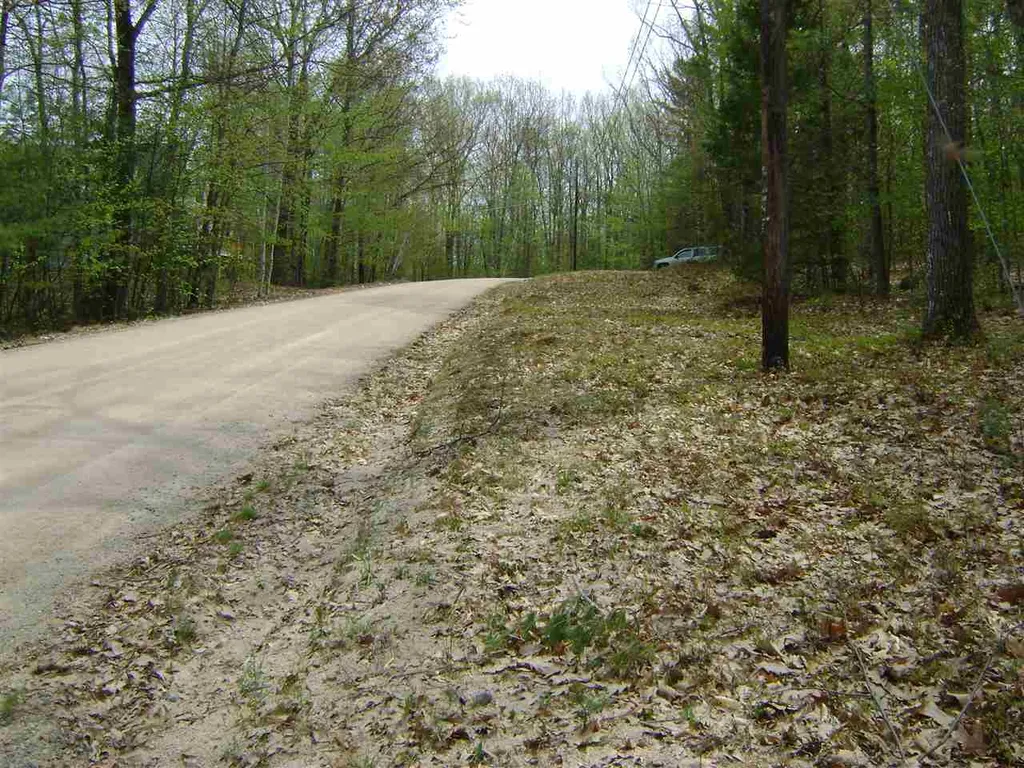 00 Wintersport Street Moultonborough NH 03254