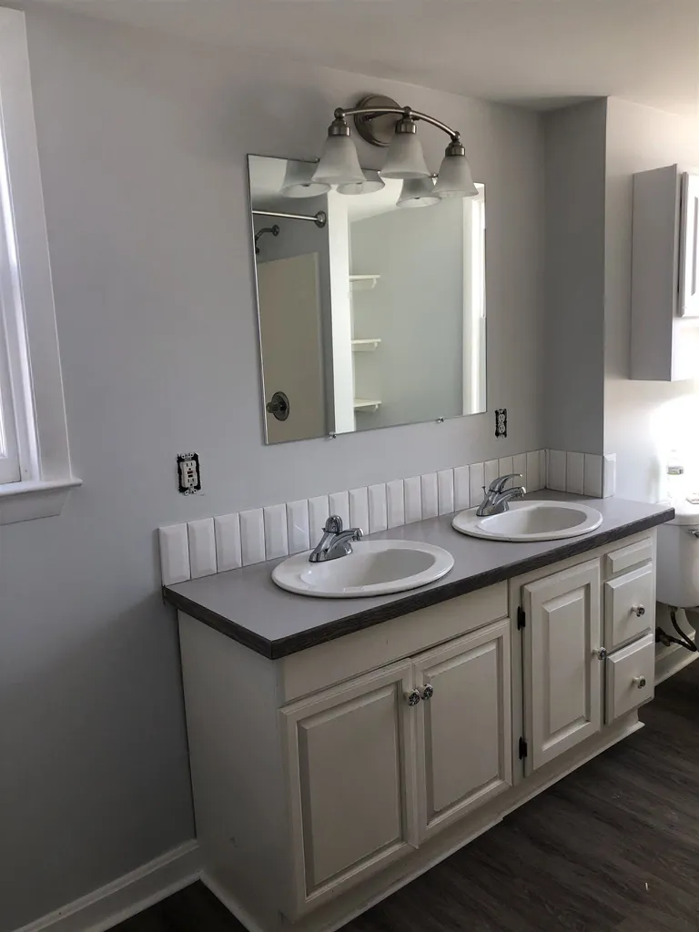 20 South Pine Street Dover NH 03820