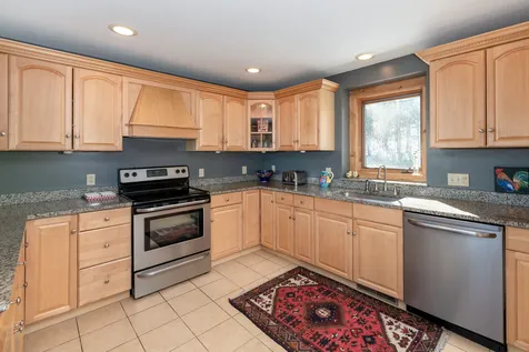 83 Mountain Vista Drive New Hampton NH 03256