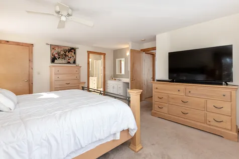 83 Mountain Vista Drive New Hampton NH 03256